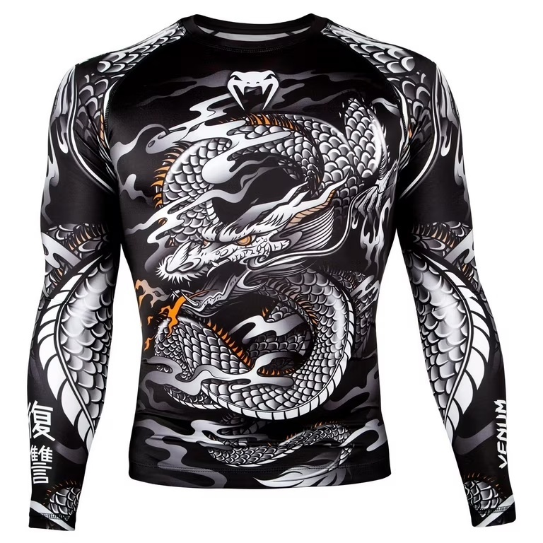 Maglia Sportiva Aderente a Man - Outdoor Sportswear recensione e prezzo