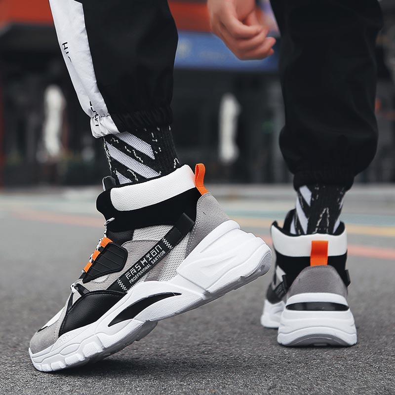Hightop di trasporto degli uom - Outdoor Sport Court Flooring recensione e prezzo