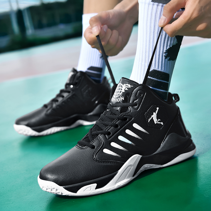 Scarpe da basket da uomo morbi - Outdoor Sport Court Flooring recensione e prezzo